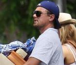 Leonardo DiCaprio et Bar Refaeli à Los Angeles, vivent la Dolce Vita. Le 18 avril 2010.