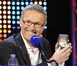Guy Carlier jouera son one-man-show,  Carlier Light , produit par Laurent Ruquier. 