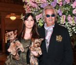 Flavio Briatore et sa superbe Elisabetta Gregoraci à l'American Bar de l'Hotel de Paris, à Monte-Carlo, le 24 avril 2010