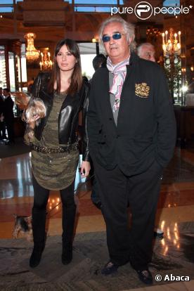 Flavio Briatore et sa superbe Elisabetta Gregoraci à l'American Bar de l'Hotel de Paris, à Monte-Carlo, le 24 avril 2010
