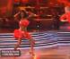 Nicole danse une samba sensuelle !