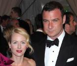Naomi Watts et Liev Schreiber eau MET Ball à New York le 3 mai 2010