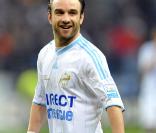 Raymond Domenech a dévoilé, dans le JT de 20 heures de Laurence Ferrari le 11 mai (record d'audience à la clé), sa liste des 23. Ah ben non : en fait, c'est une liste des 30 ! Avec le lutin de l'OM Mathieu Valbuena ! 
