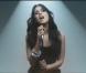 En attendant la sortie de son 1er album, Sarah Riani a dévoilé un inédit exclusivement sur son single Intouchable : Tout était écrit .
