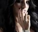 En attendant la sortie de son 1er album, Sarah Riani a dévoilé un inédit exclusivement sur son single Intouchable : Tout était écrit .