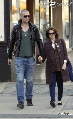 Dannii Minogue et son chéri Kris Smith à Melbourne, le 15 mai 2010 !