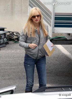 Anna Faris et son époux Chris Pratt, sur le tournage du film  What's your number ? , le mardi 18 mai, à Boston.