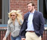 Anna Faris et son époux Chris Pratt, sur le tournage du film  What's your number ? , le mardi 18 mai, à Boston.
