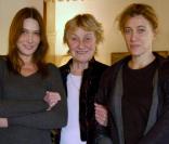 Carla Bruni et Valeria Bruni-Tedeschi en compagnie de leur mère Marisa Borini 