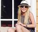 Lindsay Lohan : torride sur une plage de Malibu... Mais y'a pas quelque chose qui cloche ?