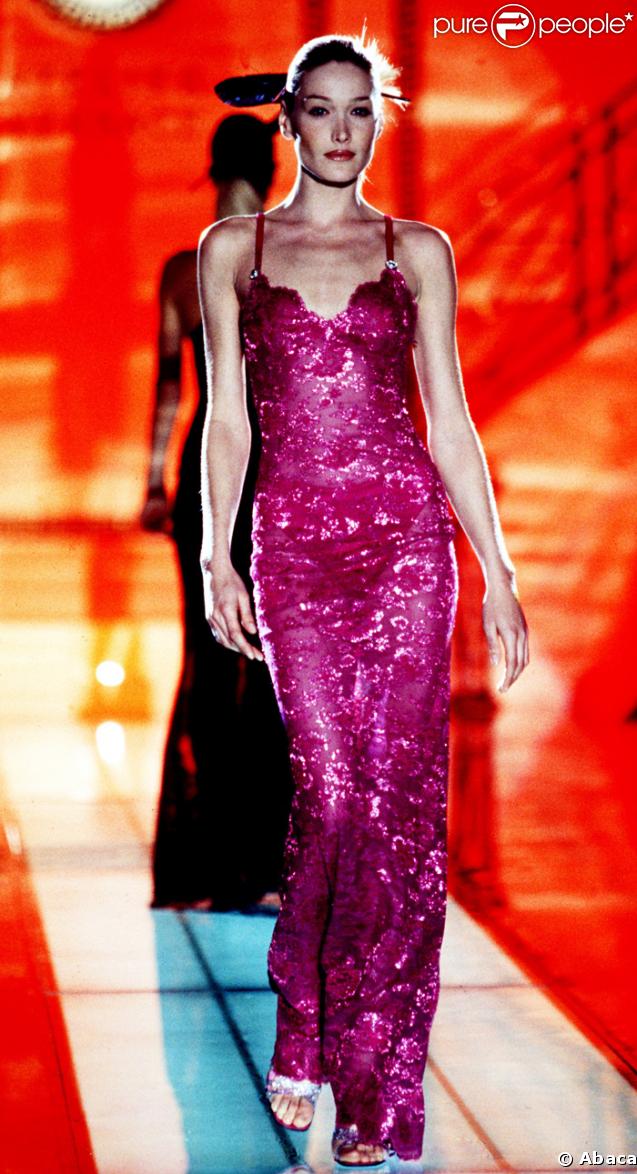 Carla Bruni toujours au top !