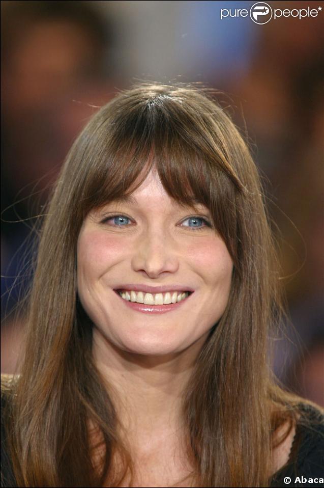Carla Bruni toujours au top !