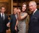 Nicolas Sarkozy et Carla Bruni à Londres pour le 70e anniversaire de l'appel du 18 juin. Ici avec le Prince Charles, dans l'ancien quartier général du chef de la France libre. 