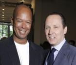 Michael Roberts et Gildo Zegna lors du défile Ermenegildo Zegna à Milan pour la collection hommes printemps/été 2011 le 21 juin 2010 