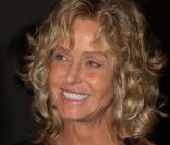 Farrah Fawcett, une drôle dame disparue bien trop tôt le 25 juin 2009 ! Ici, la sublime Farrah Fawcett en janvier 2002 