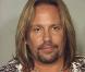 Vince Neil, chanteur de Mötley Crüe, arrêté !