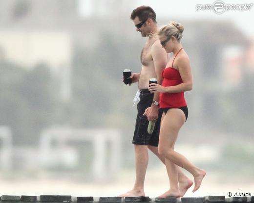 Reese Witherspoon et son chéri Jim Toth en vacances au Mexique