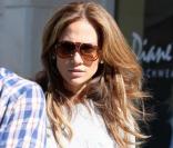 Jennifer Lopez en pause shopping en Californie le 22 juillet 2010