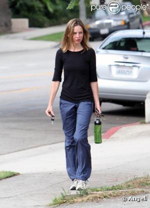 Calista Flockhart se rend à son cours de gym en juillet 2010 à Los Angeles