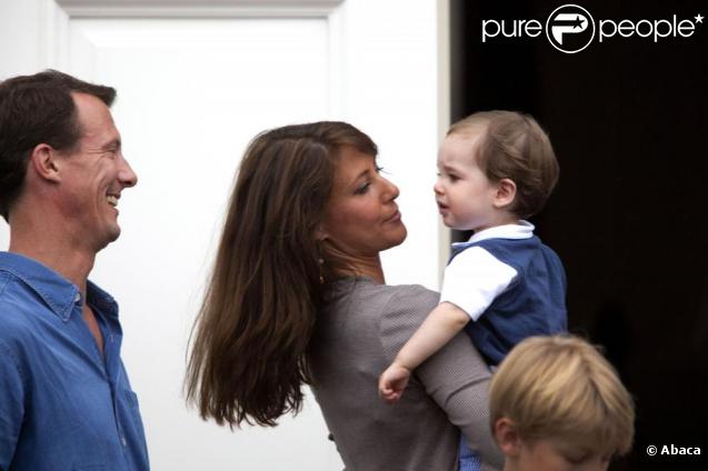 Les membres de la famille de Danemark passent quelques jours ensemble, au Graasten Palace. Joachim, Marie et Henrik sont de la partie. 28/07/2010