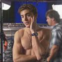 Zac Efron : Torse nu et terriblement sexy dans le making of de son dernier film !