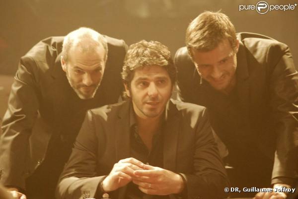 Nuit du 26 juillet 2010, à Paris : Patrick Fiori tourne, sous la direction de Patrice Laffont, le clip de  Peut-être que peut-être , premier single de son nouvel album. Et devient acteur d'une histoire d'amitié...