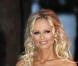 Adriana Karembeu, véritable sirène, et Victoria Silvstedt, authentique bimbo... pour soutenir Albert et Charlene !