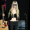 Taylor Momsen : Pour Madonna, elle a accepté de mettre un pantalon !