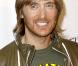 Ce DJ devient fou et entre dans une transe passionnelle dès qu'arrive... David Guetta !