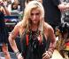 La chanteuse américaine Kesha donne un mini concert dans l'émission Today Show à New York, le 13 août 2010
