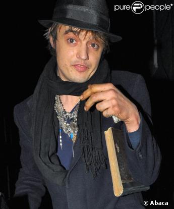 Pete Doherty on ne peut pas lui faire confiance