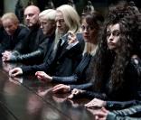 Les méchants dans Harry Potter et les reliques de la mort : partie I dont Bellatrix Lestrange (Helena Bonham Carter) 