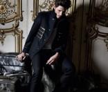 Andres Velencoso pour Trussardi Accessoires en 2009