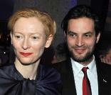 Tilda Swinton et son amoureux Sandro Kopp