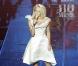 Pamela Anderson anime la première édition de l'EuroVoice, à Athènes (Grèce), aux côtés d'Eric Serra, vendredi 24 septembre.