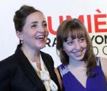Dominique Blanc et sa fille à l\'ouverture du Festival Lumière 2010, le 4 octobre, à Lyon.