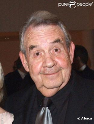 Tom Bosley en juillet 2001 à Los Angeles