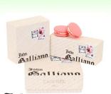 Macarons John Galliano