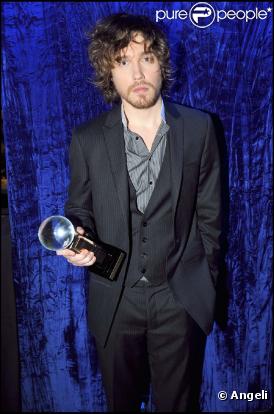 Julien Doré, cérémonie des Globes de Cristal, Paris, 2 février 2009