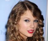 Taylor Swift assiste à la présentation de sa statue de cire, au musée Madame Tussauds à New York, mercredi 27 octobre.
