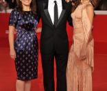 La réalisatrice Massy Tadjenin, Guillaume Canet et Eva Mendes lors de la projection des Petits Mouchoirs à Rome le 29/10/10<br />
