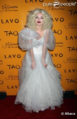 AnnaLynne McCord lors de la soirée Yelloween, organisée par Veuve Clicquot, le 30 octobre 2010