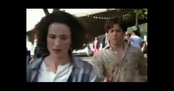 musique love actually hugh grant dance