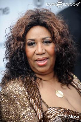 Après une mystérieuse hospitalisation à Détroit fin octobre, Aretha Franklin a annulé toutes ses activités jusqu'en mai 2011.