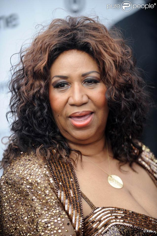 Après une mystérieuse hospitalisation à Détroit fin octobre, Aretha Franklin a annulé toutes ses activités jusqu'en mai 2011.