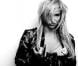 Kesha se lâche en mode aguicheuse chic et affamée !