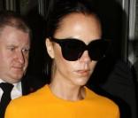 Victoria Beckham à la sortie de son hôtel à Londres le 09/11/10