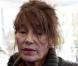 Jane Birkin lors du rassemblement le jour de la libération de l'opposante à la junte birmane Aung San Suu Kyi sur le parvis de l'Hôtel de Ville à Paris le 13 novembre 2010