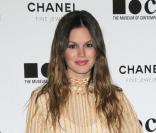 Rachel Bilson lors du gala du musée d'art contemporain de Los Angeles avec Chanel le 13 novembre 2010