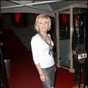 Evelyne Dhéliat va mieux et revient ensoleiller le petit écran...
